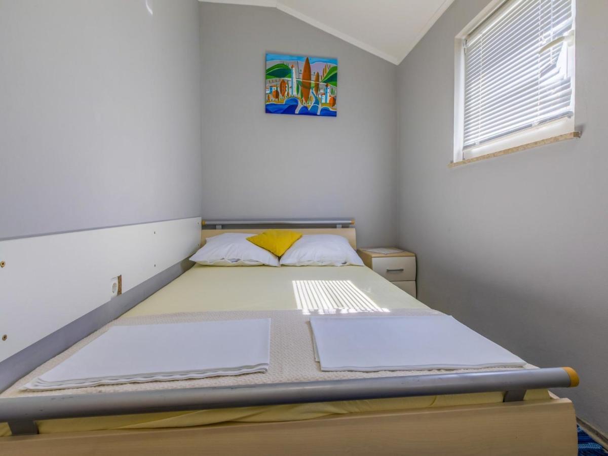 Heriban Apartament *