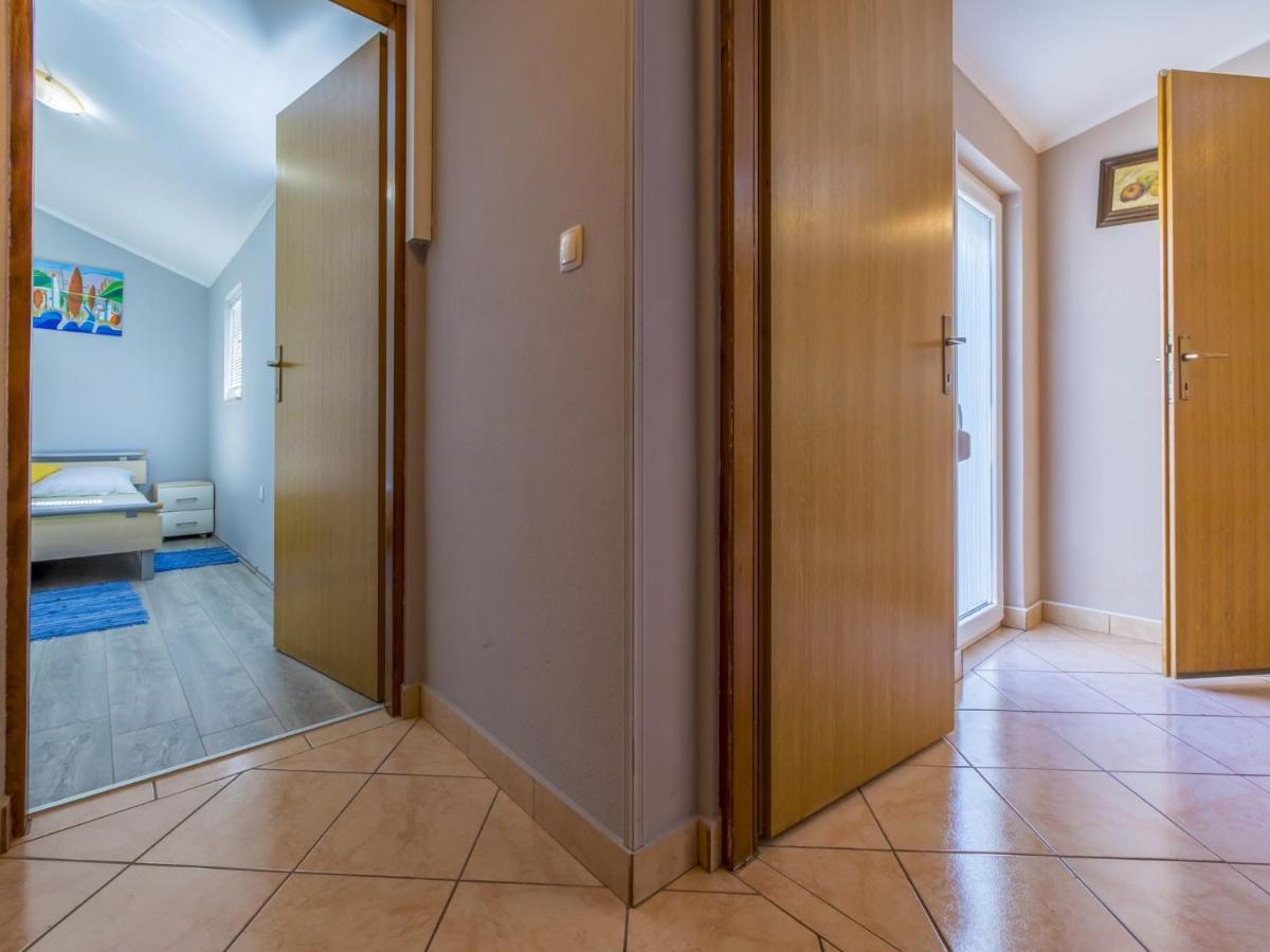 Heriban Apartament *