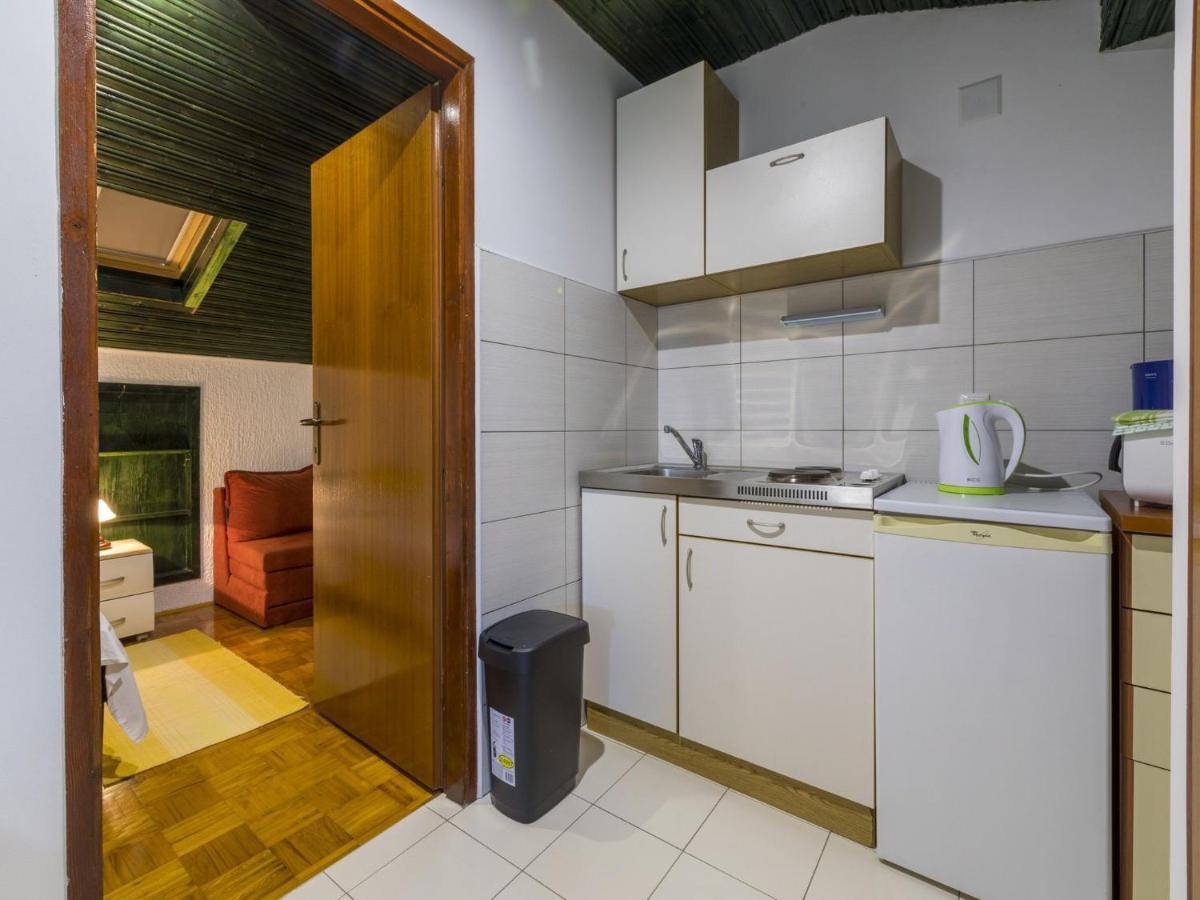 Heriban Apartment *